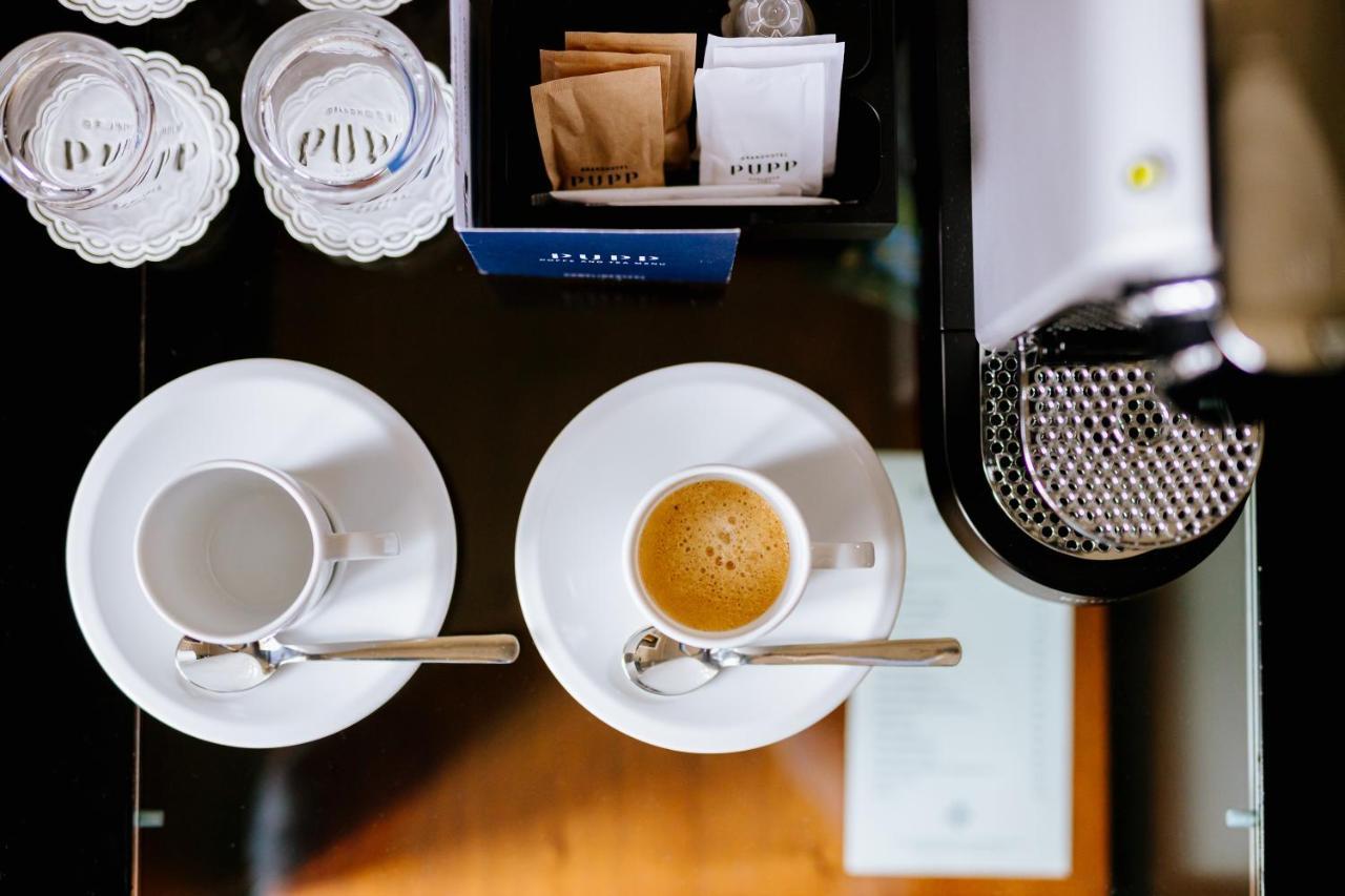 Riverside - Premier Room front view with wellness access