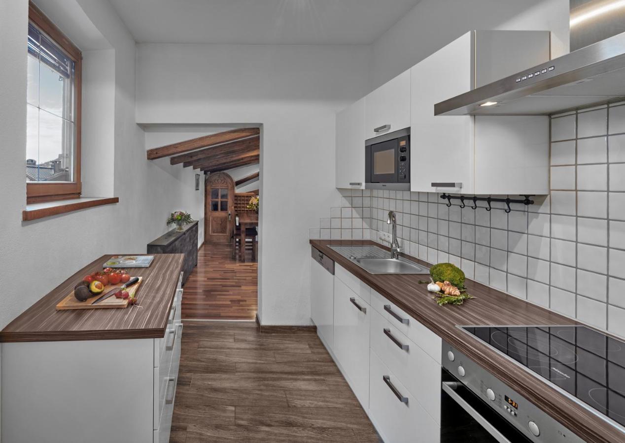 Penthouse Apartment,1141545988:JPEG