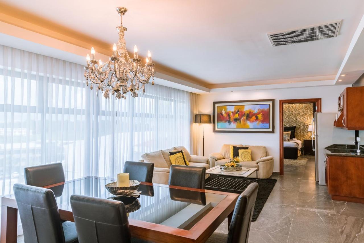 Master Suite,1153909152:JPEG