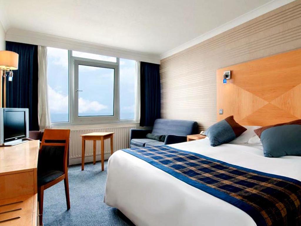 Deluxe Double Room with Sea View,180538440:JPEG