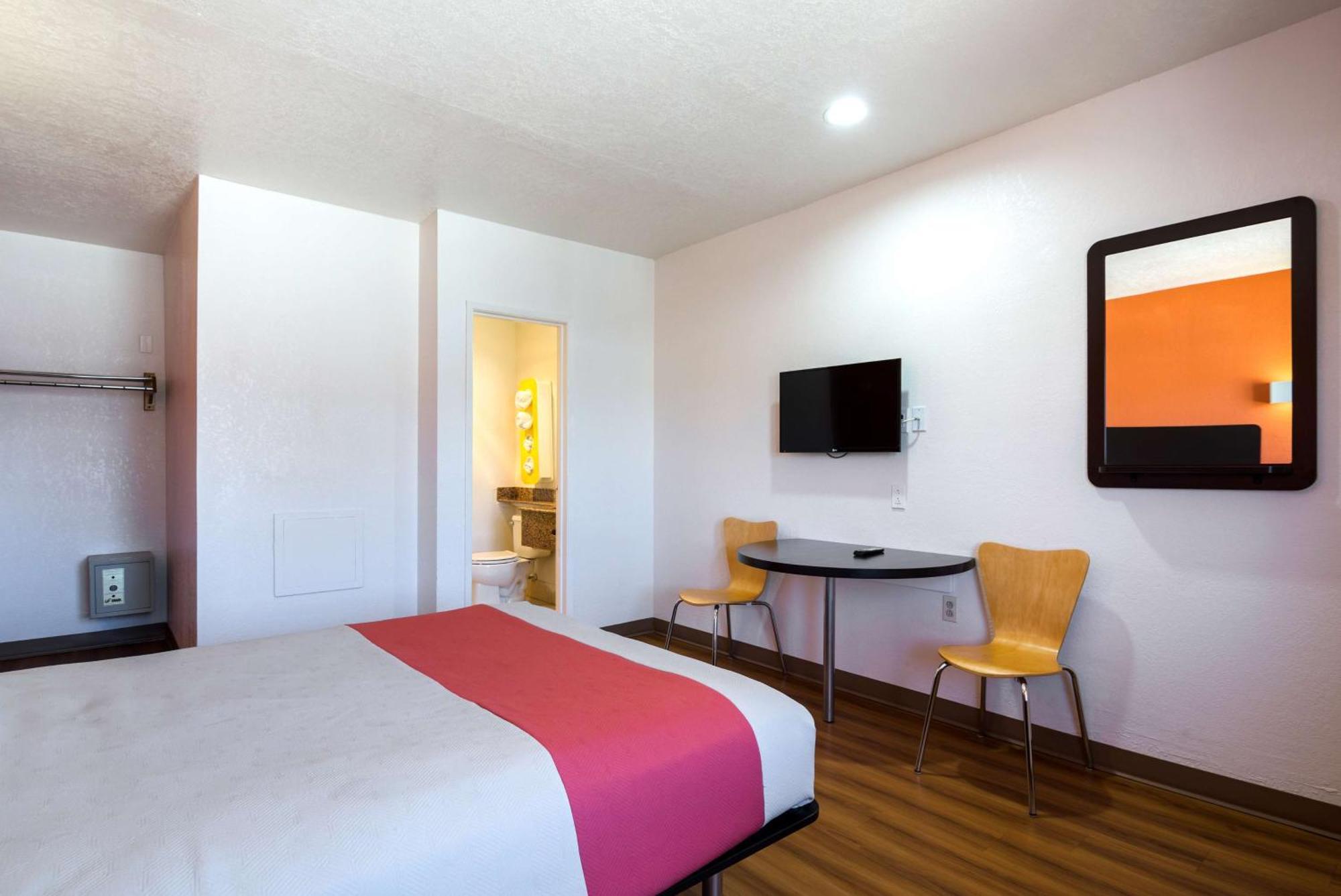 Kamer met Queensize Bed - Rookvrij
