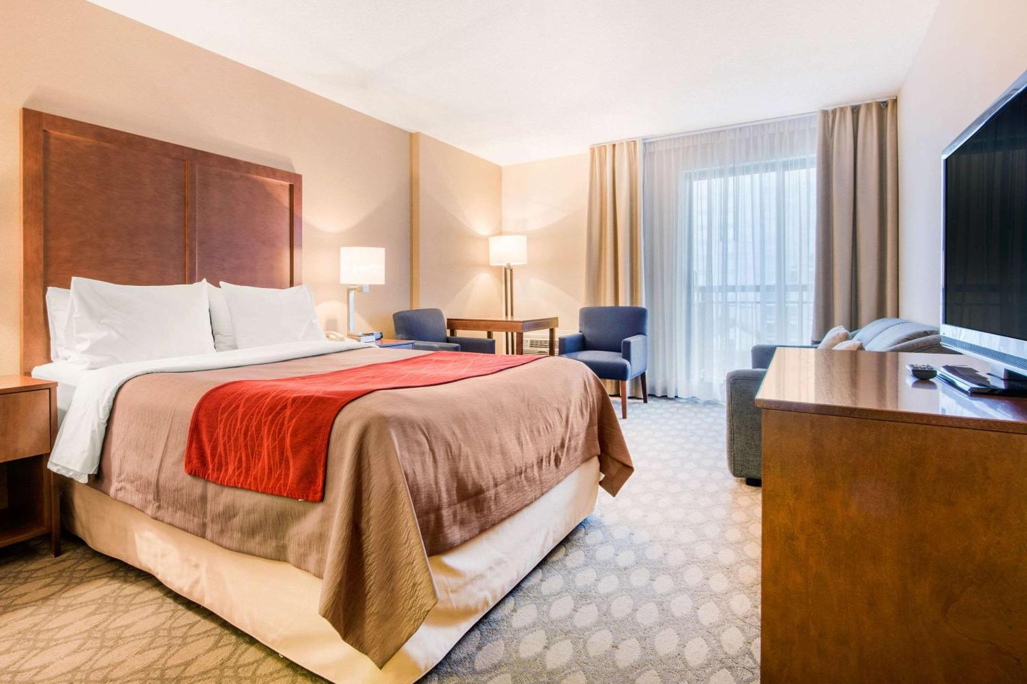 Kamer met Queensize Bed en Uitzicht op de Rivier