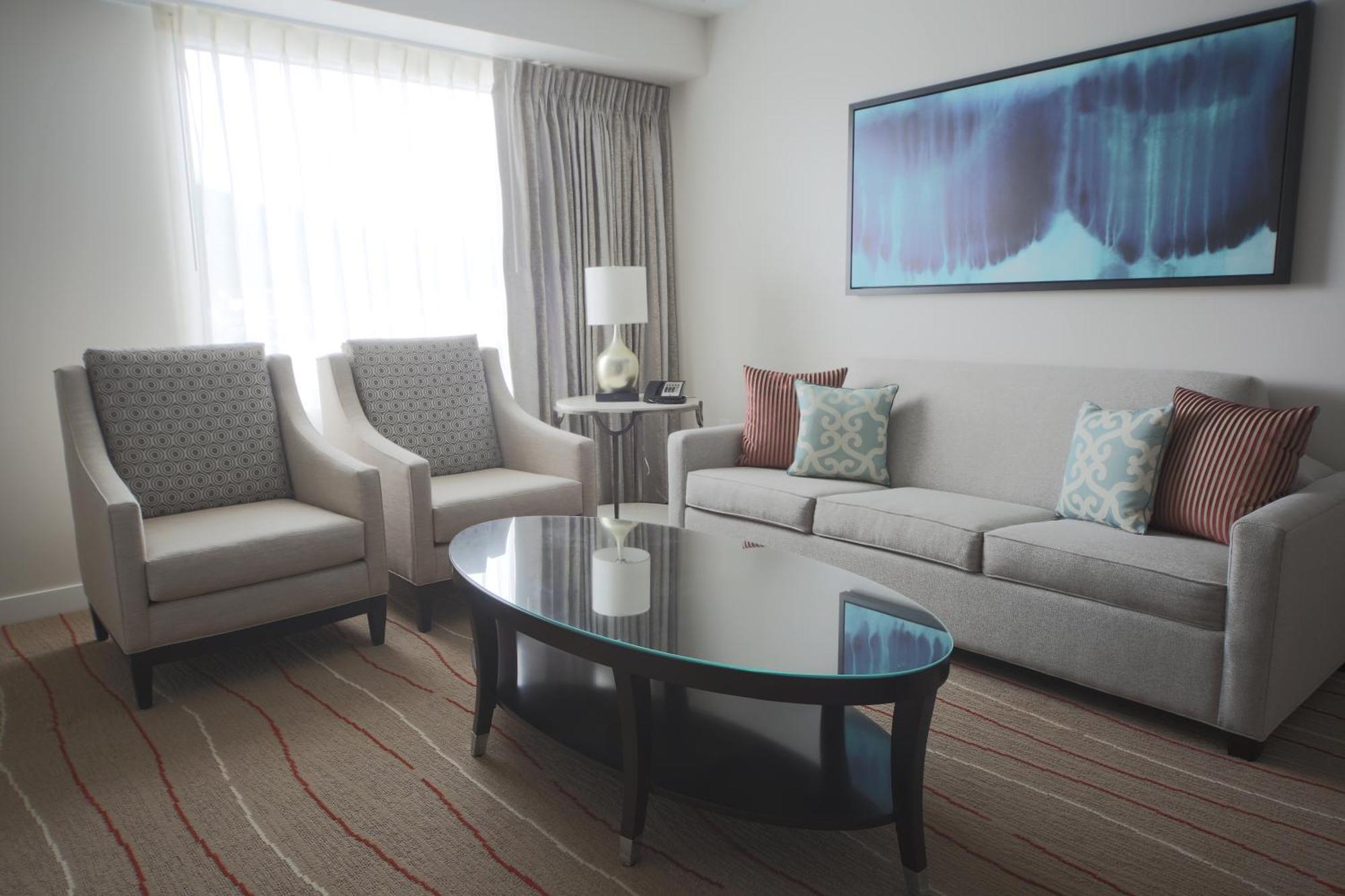 Executive Suite,1217710216:JPEG