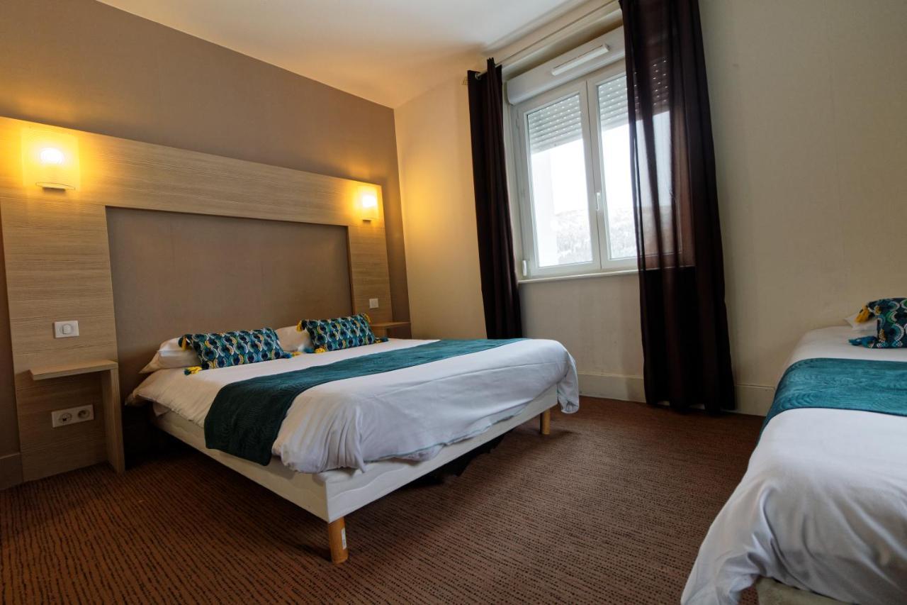 Chambre Triple (Pas d’Accès Ascenseur)