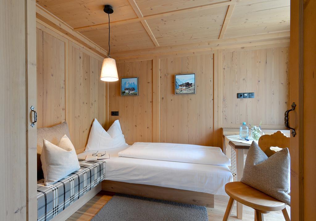 Superior Double Room with Balcony,155436935:JPEG