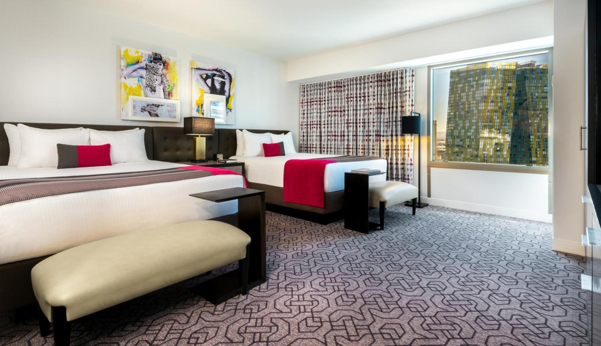 Rookvrije Ultra Hip Accommodatie met 2 Queensize Bedden en Uitzicht op de Fontein