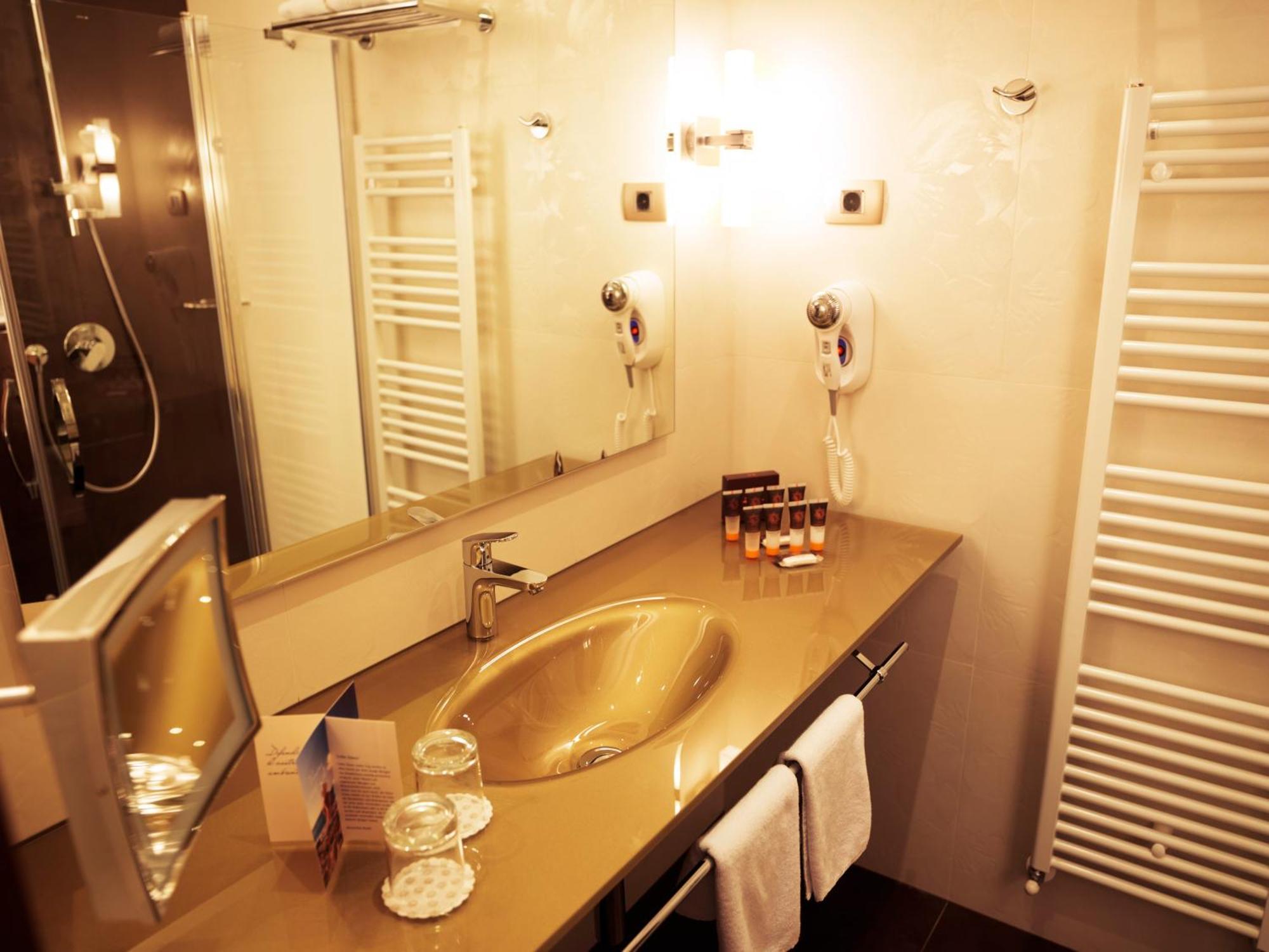 Aanbieding - Executive Tweepersoonskamer met Uitzicht op Zee en Sauna-ontspanningsarrangement