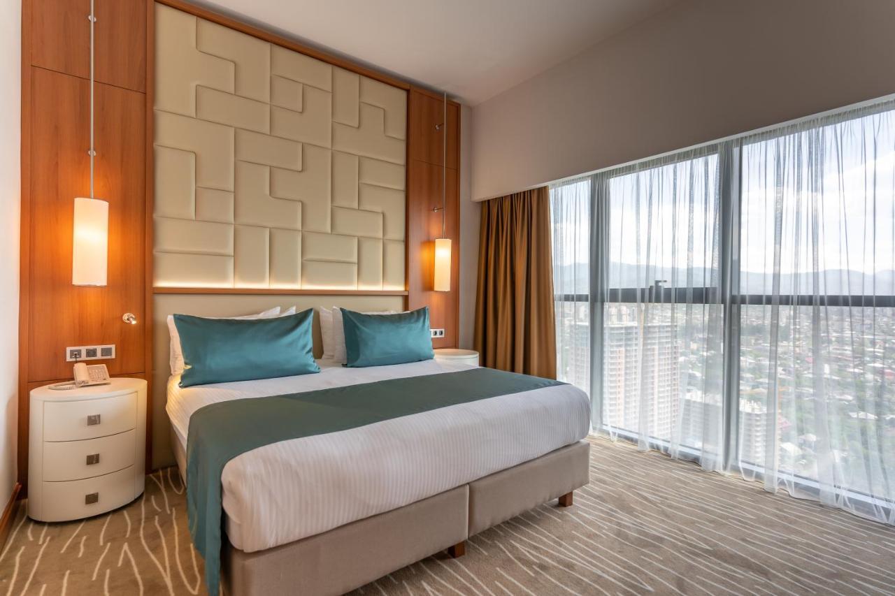 Suite with City View