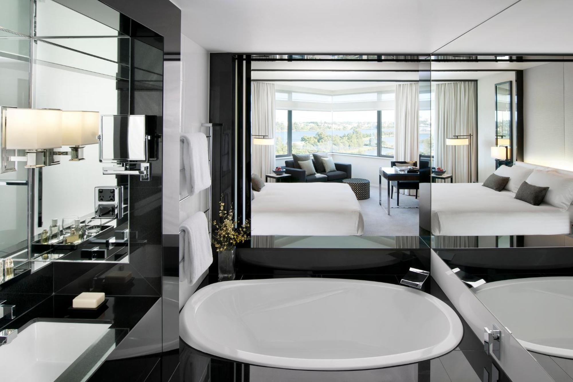Luxe King Room