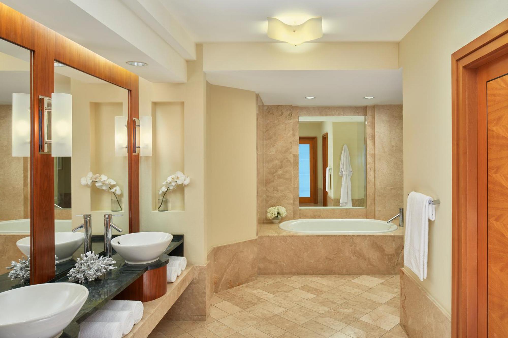 1 Bedroom Azure Suite,1443084085:JPEG