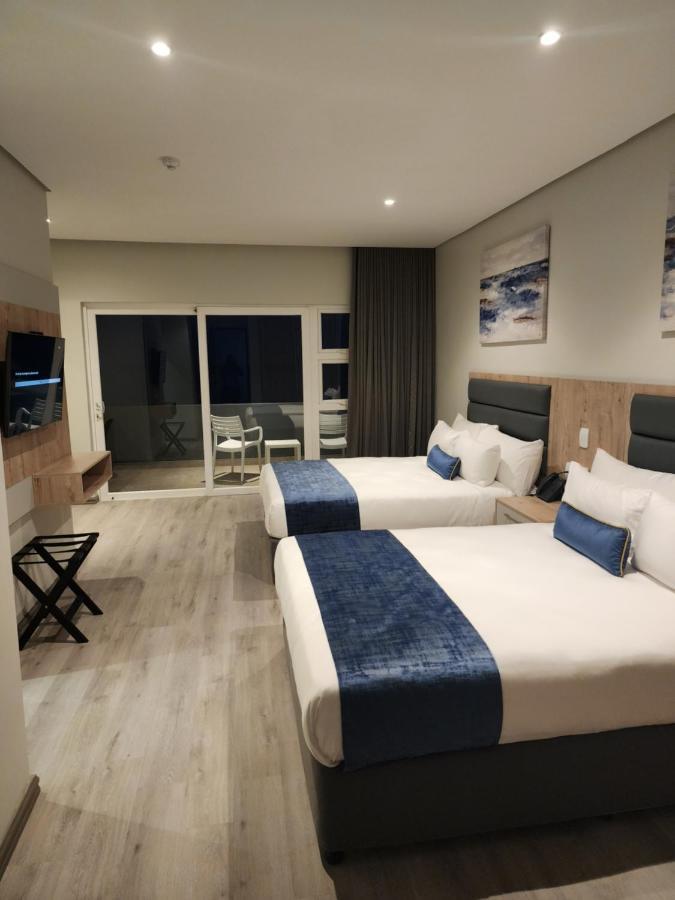 Family Room with Sea View