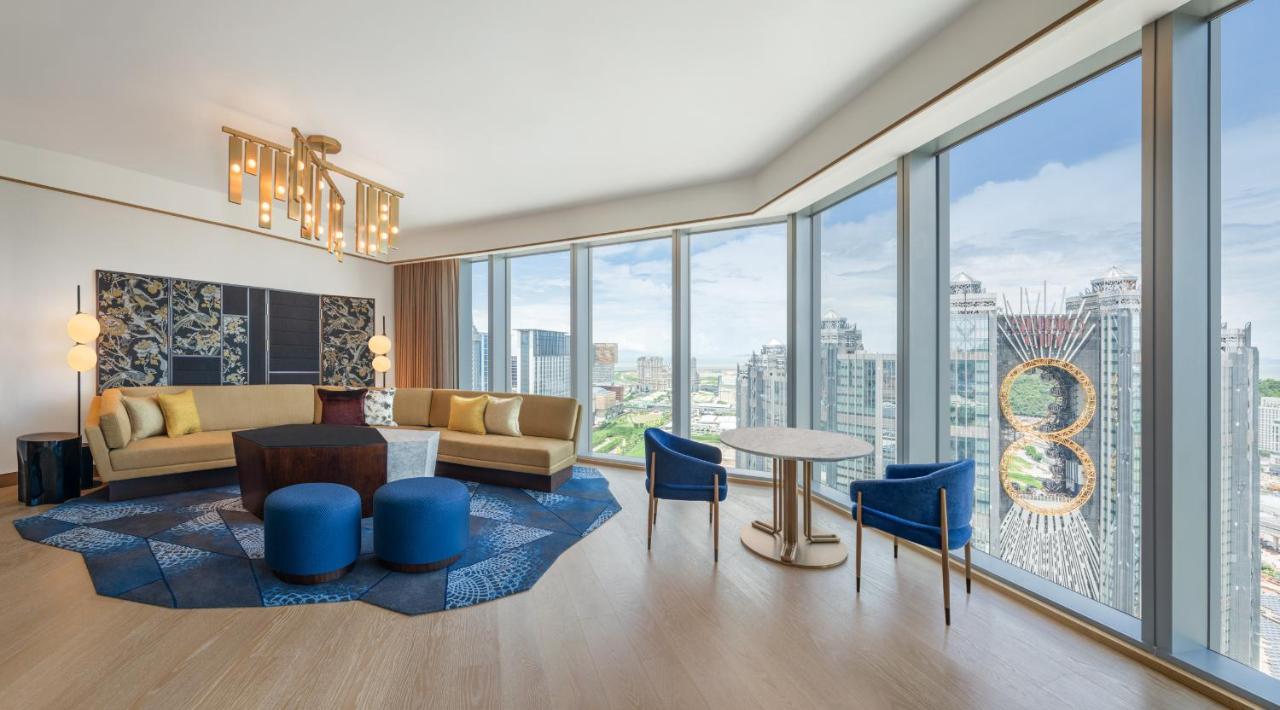 Suite King