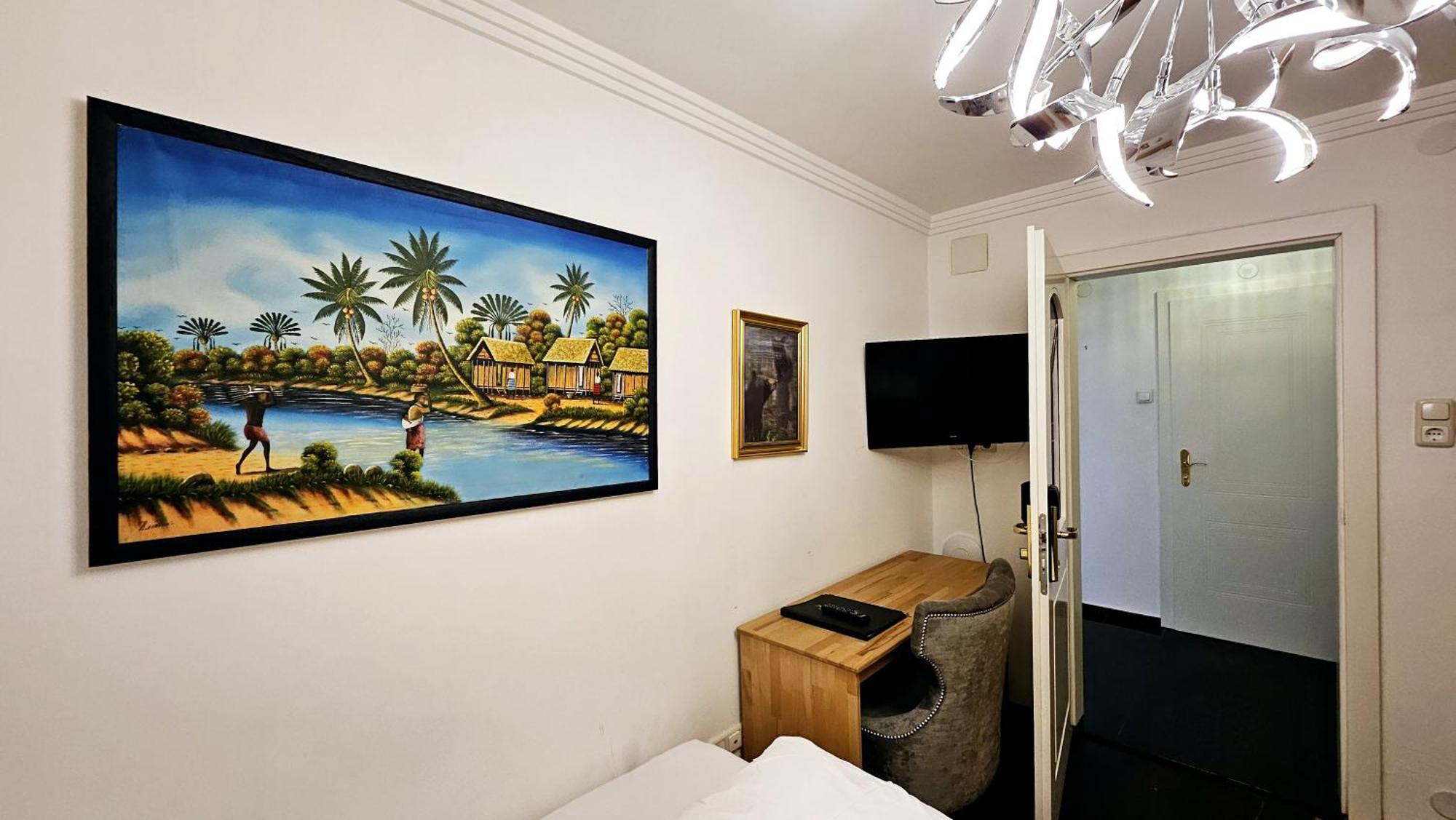 Apartment,1522976785:JPEG