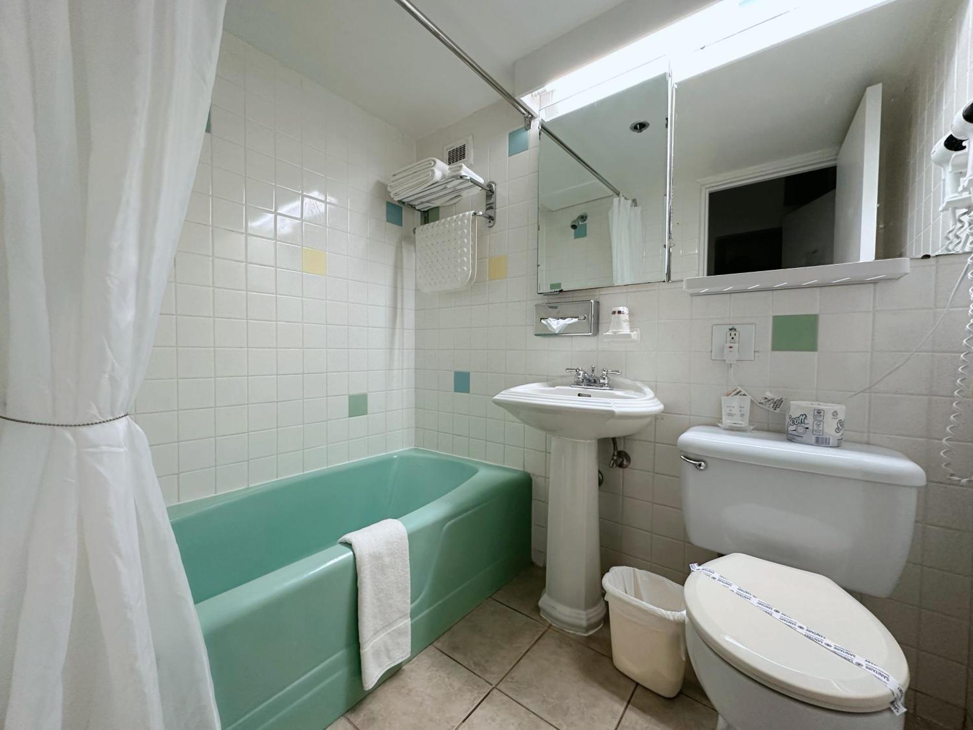 Superior Double Room with Two Double Beds
