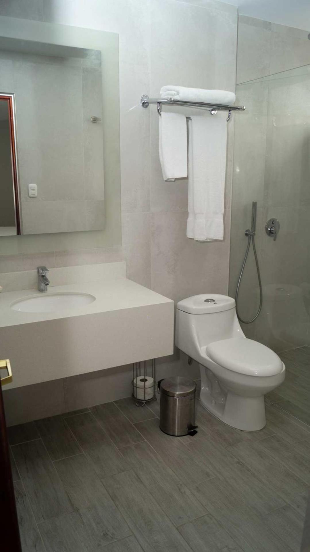 Junior Suite,1542998467:JPEG