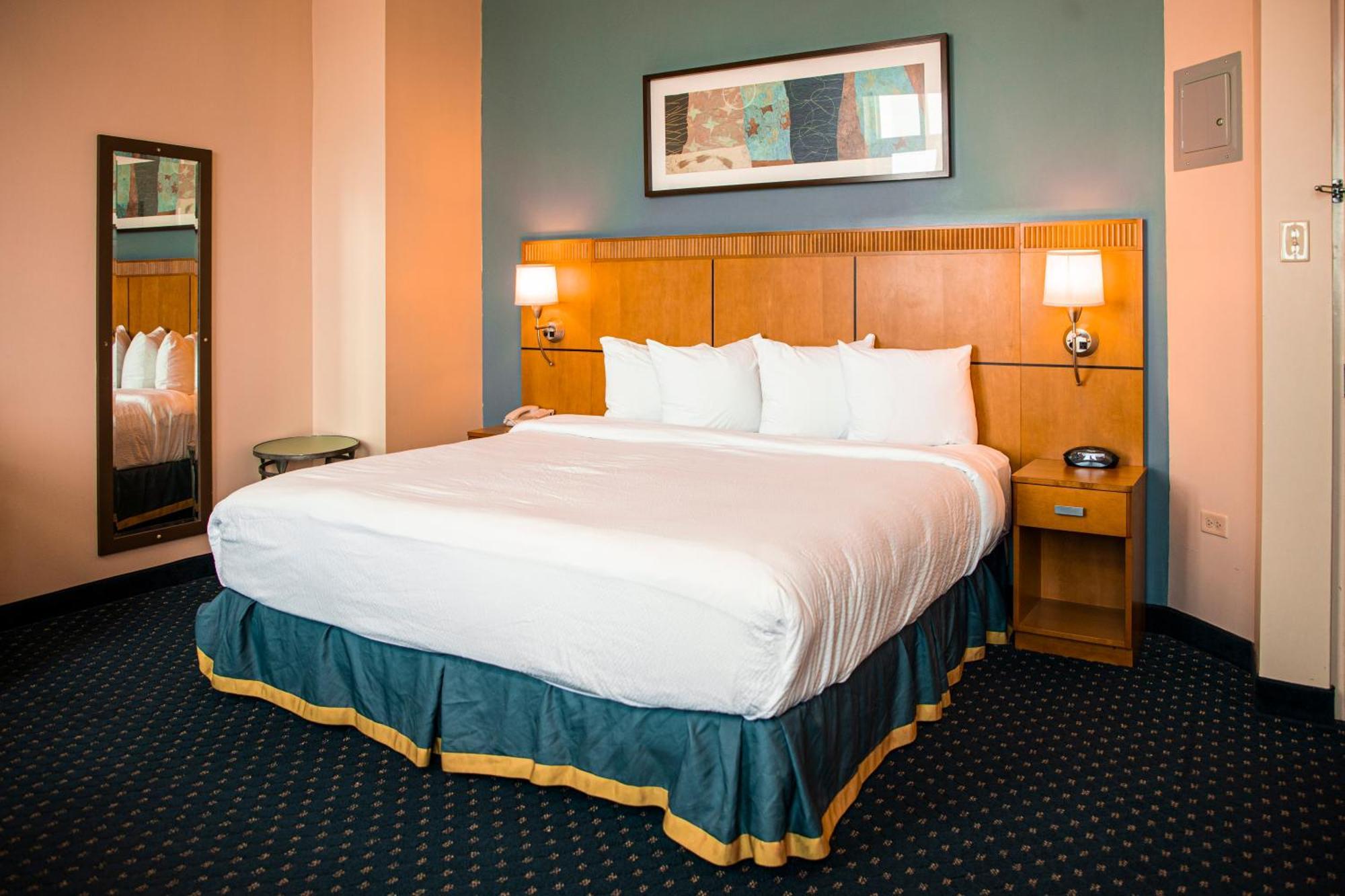 Superior King Room,1550966392:JPEG