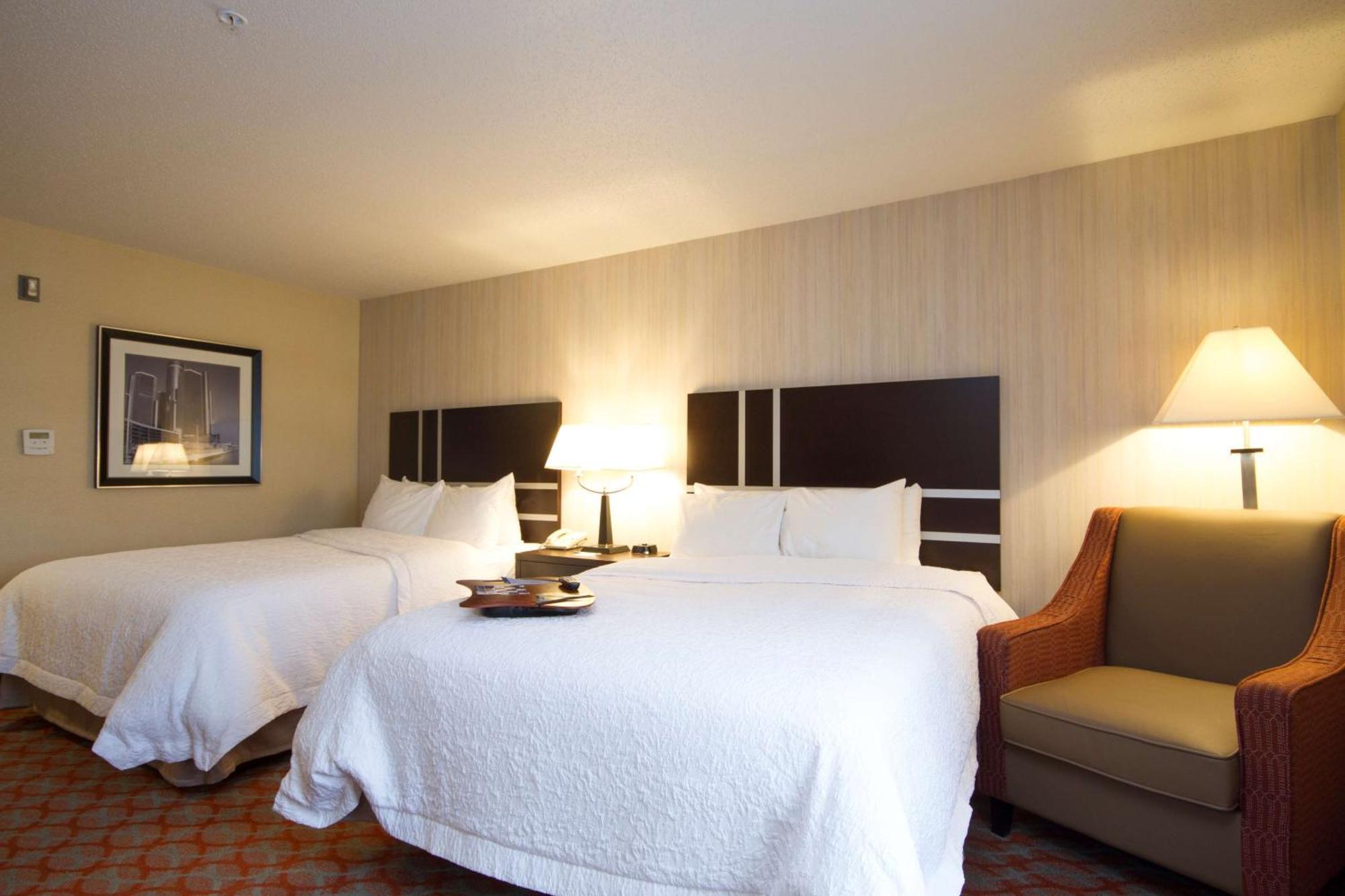 Queen Room with Two Queen Beds - Mobility and Hearing Access/Non-Smoking,1557866878:JPEG