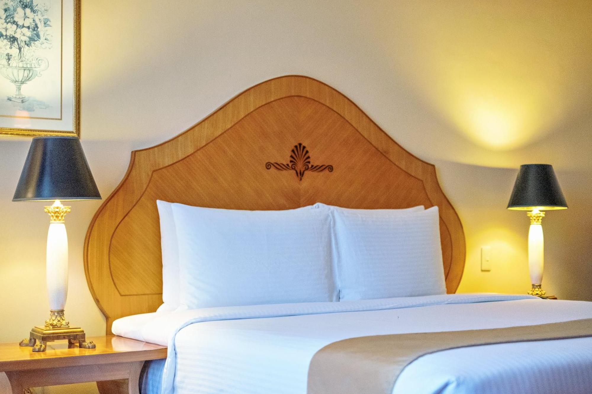 Ambassador Room