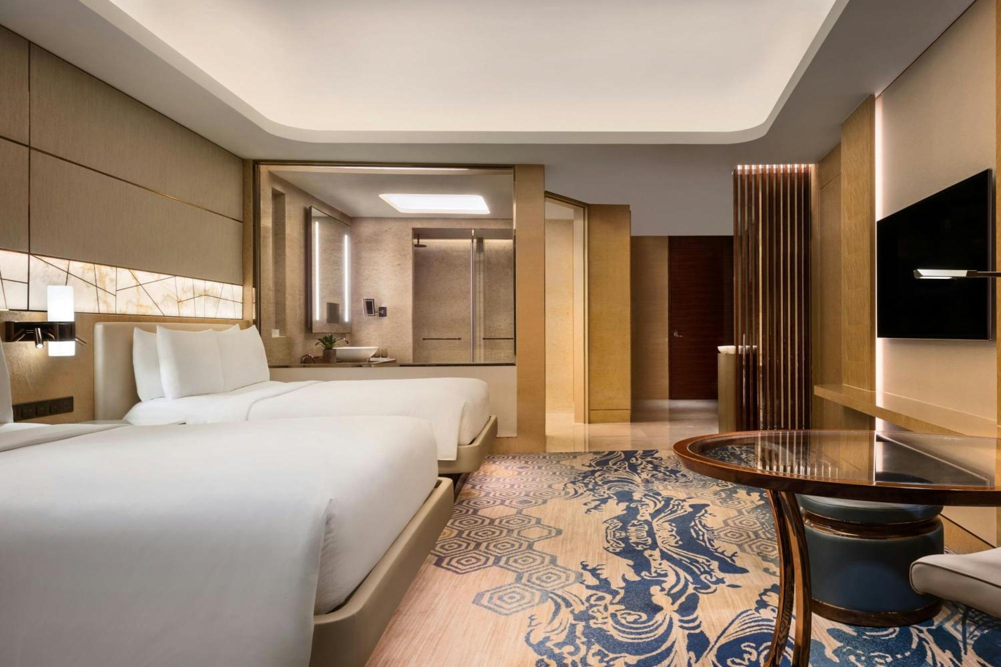 Premier Kamer met 2 Tweepersoonsbedden en Uitzicht op het Resort