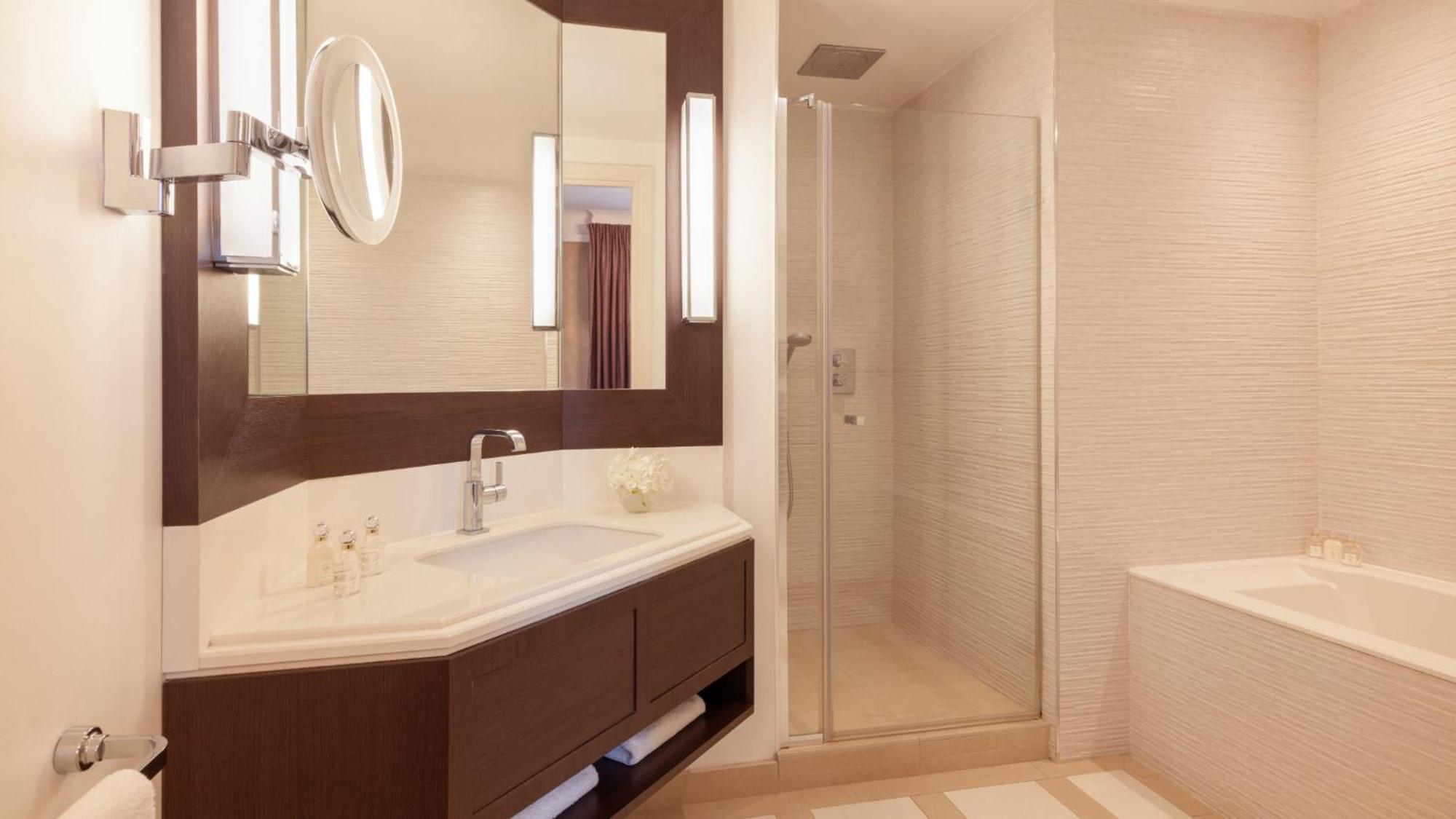Junior Suite,1657137543:JPEG
