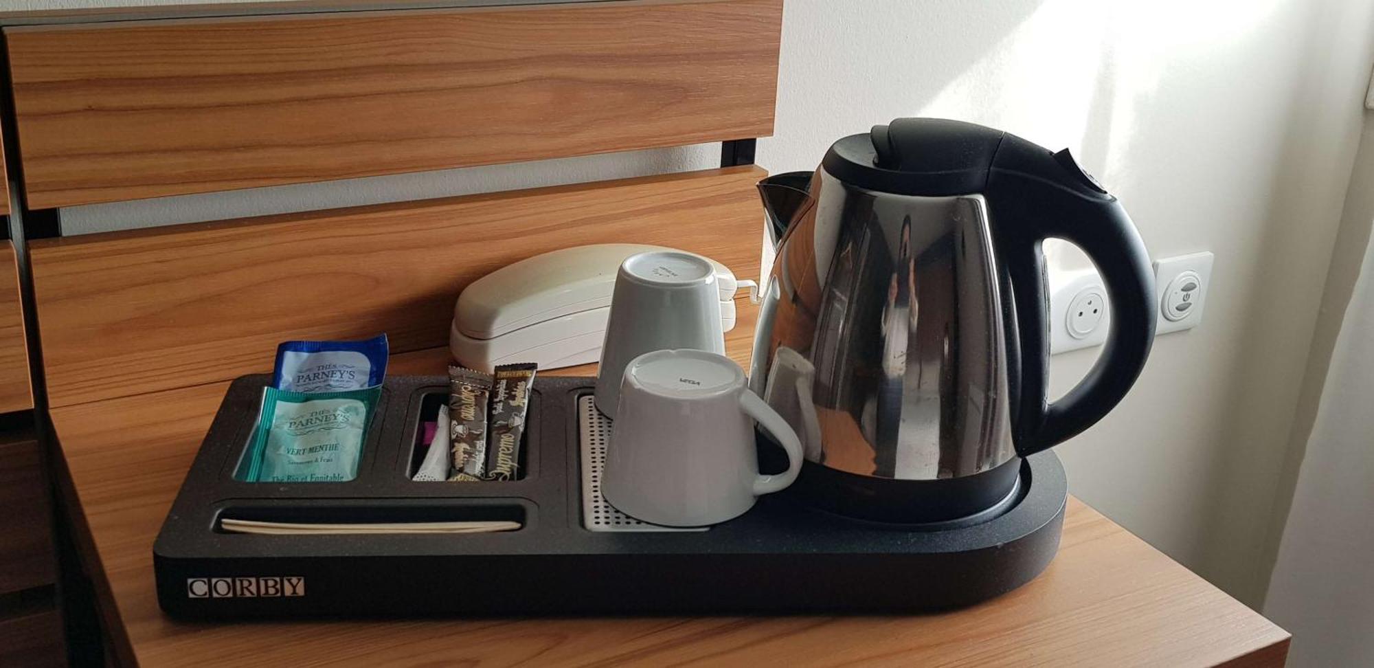 Junior King Suite with Sofa Bed, Bay View and Free Spa Access - Non-Smoking,1669824550:JPEG