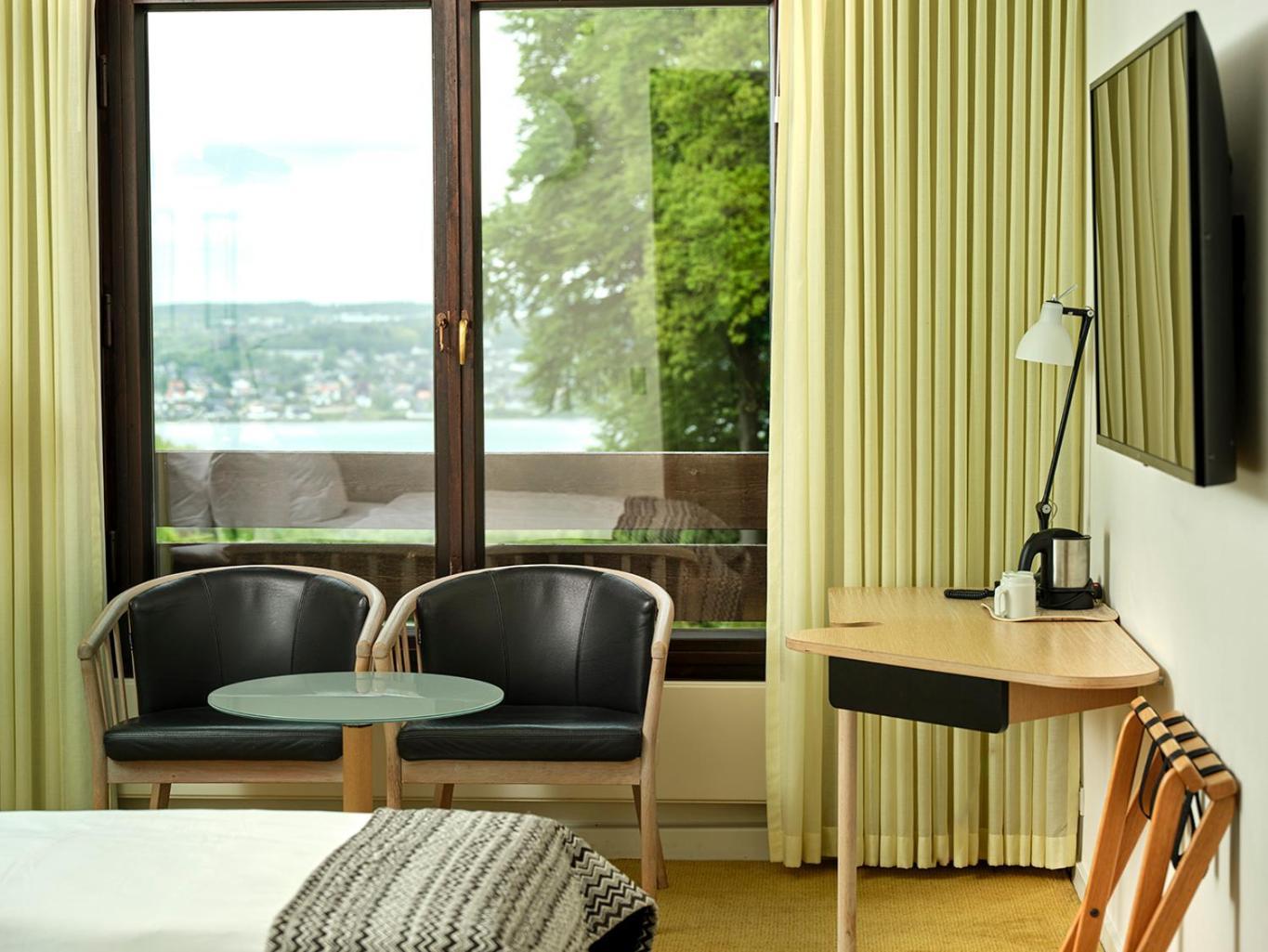 Double or Twin Room Partial Fjord View