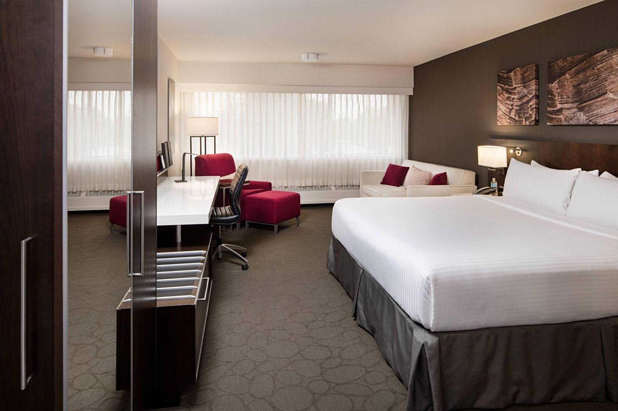 Premium King Room One King Bed Atrium Building