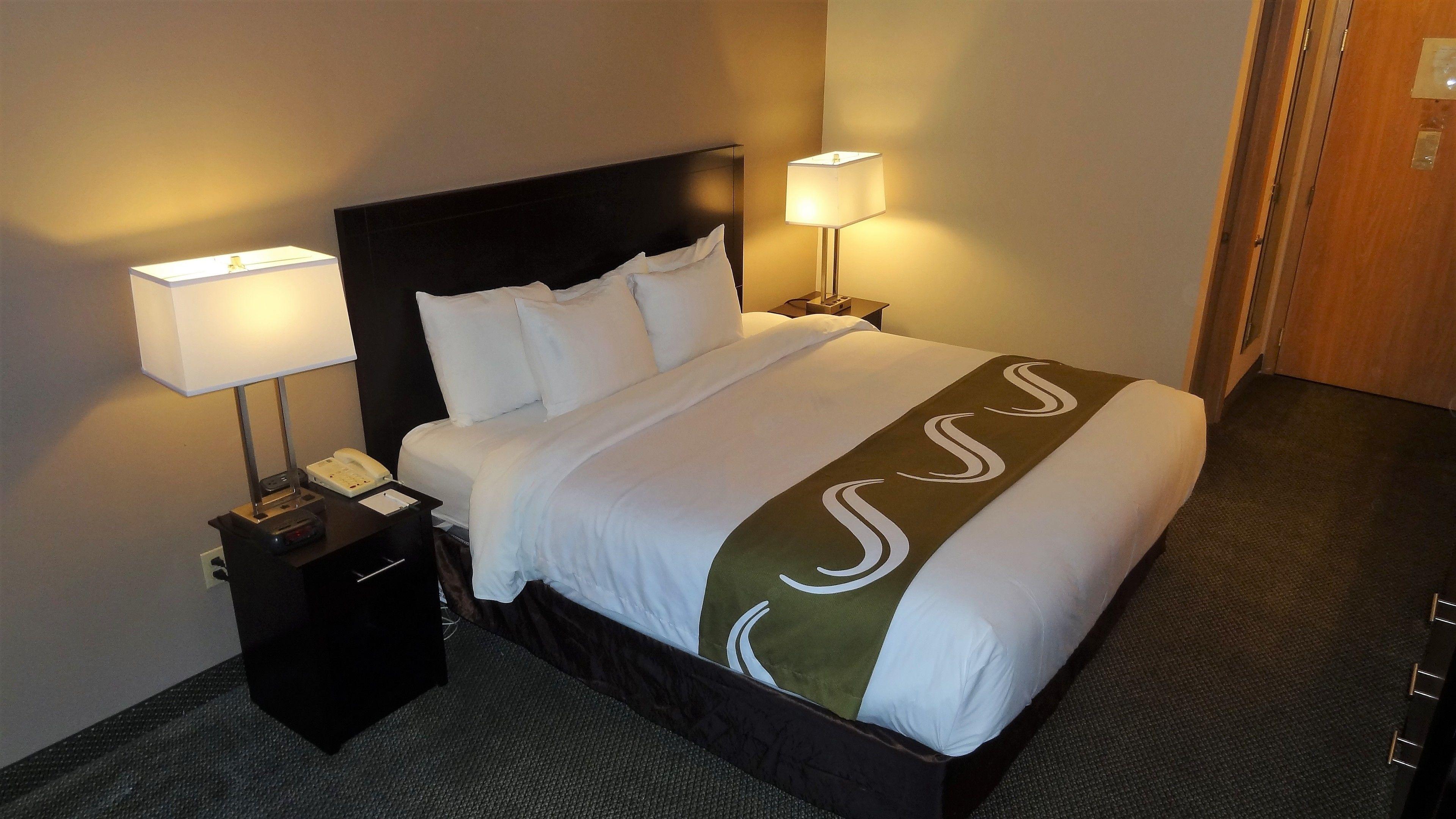 King Room - Non-Smoking