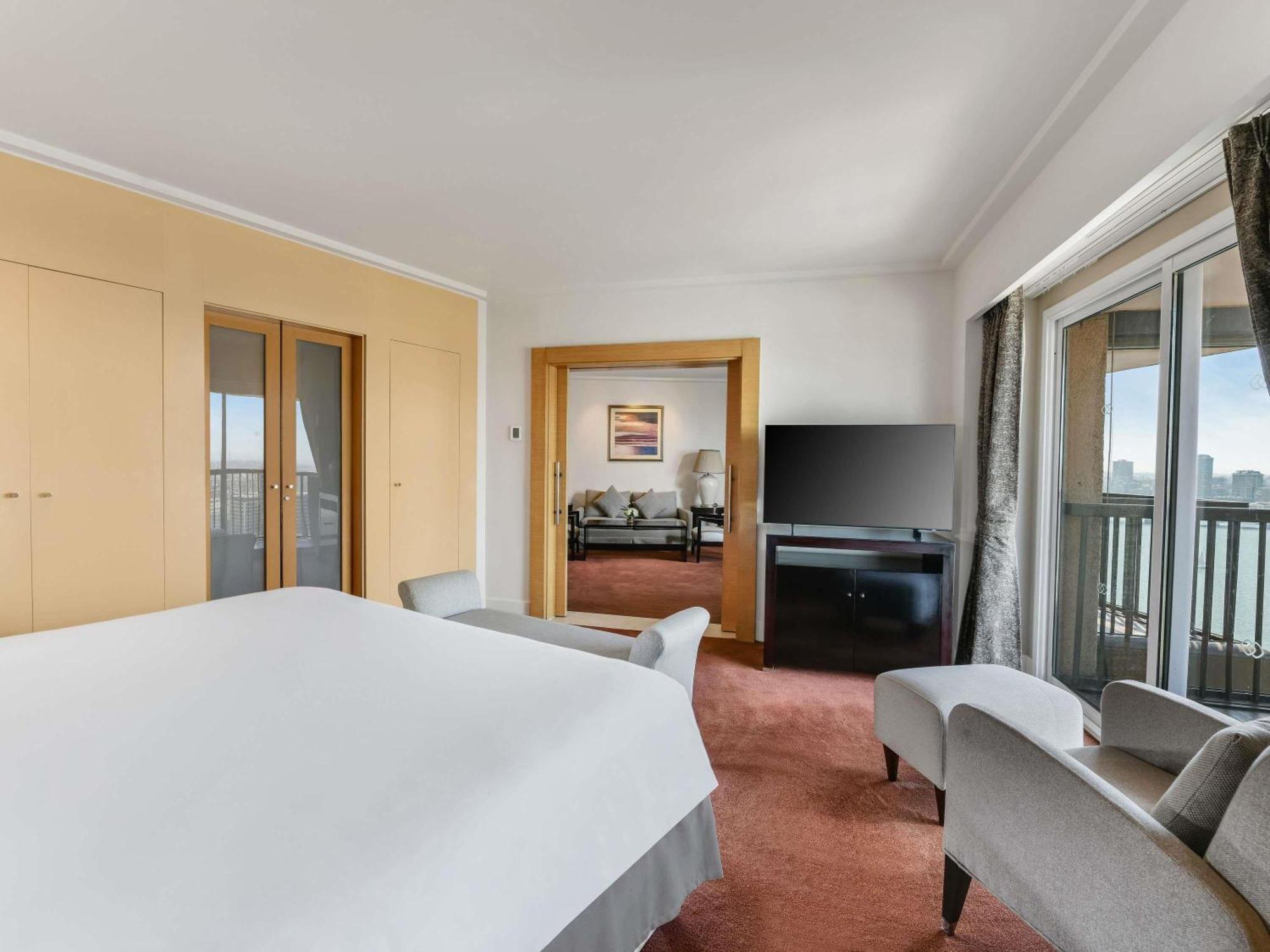 Prestige Suite met Kingsize Bed, Toegang tot de Club en Volledig Uitzicht op de Nijl
