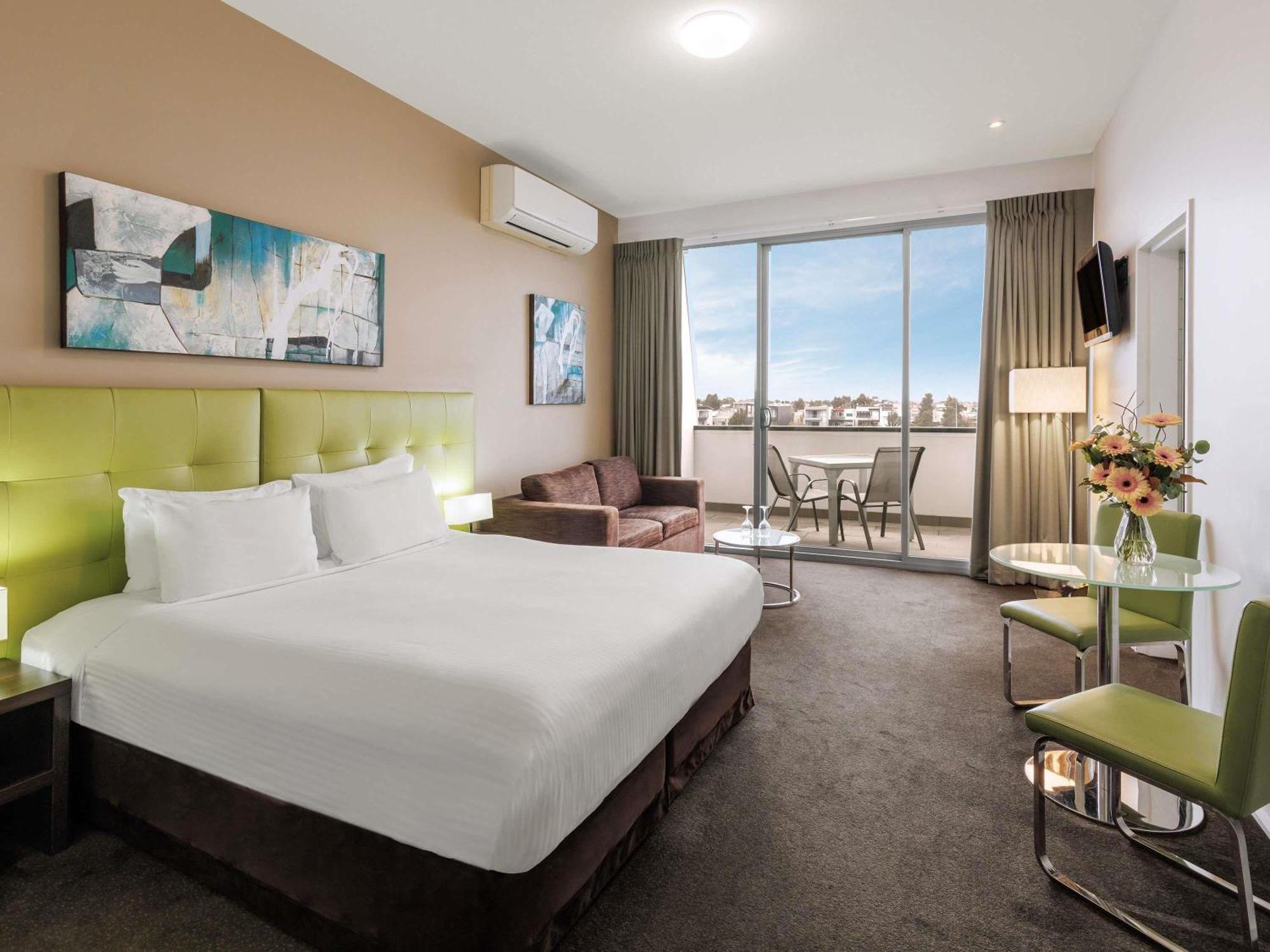 Standard King Room with King Bed