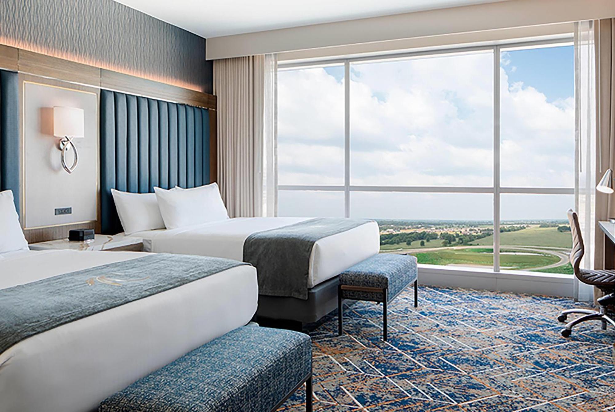 Deluxe Queen Room with Two Queen Beds and Roll-In Shower, Sky Tower - Mobility and Hearing Accessible/Non-Smoking