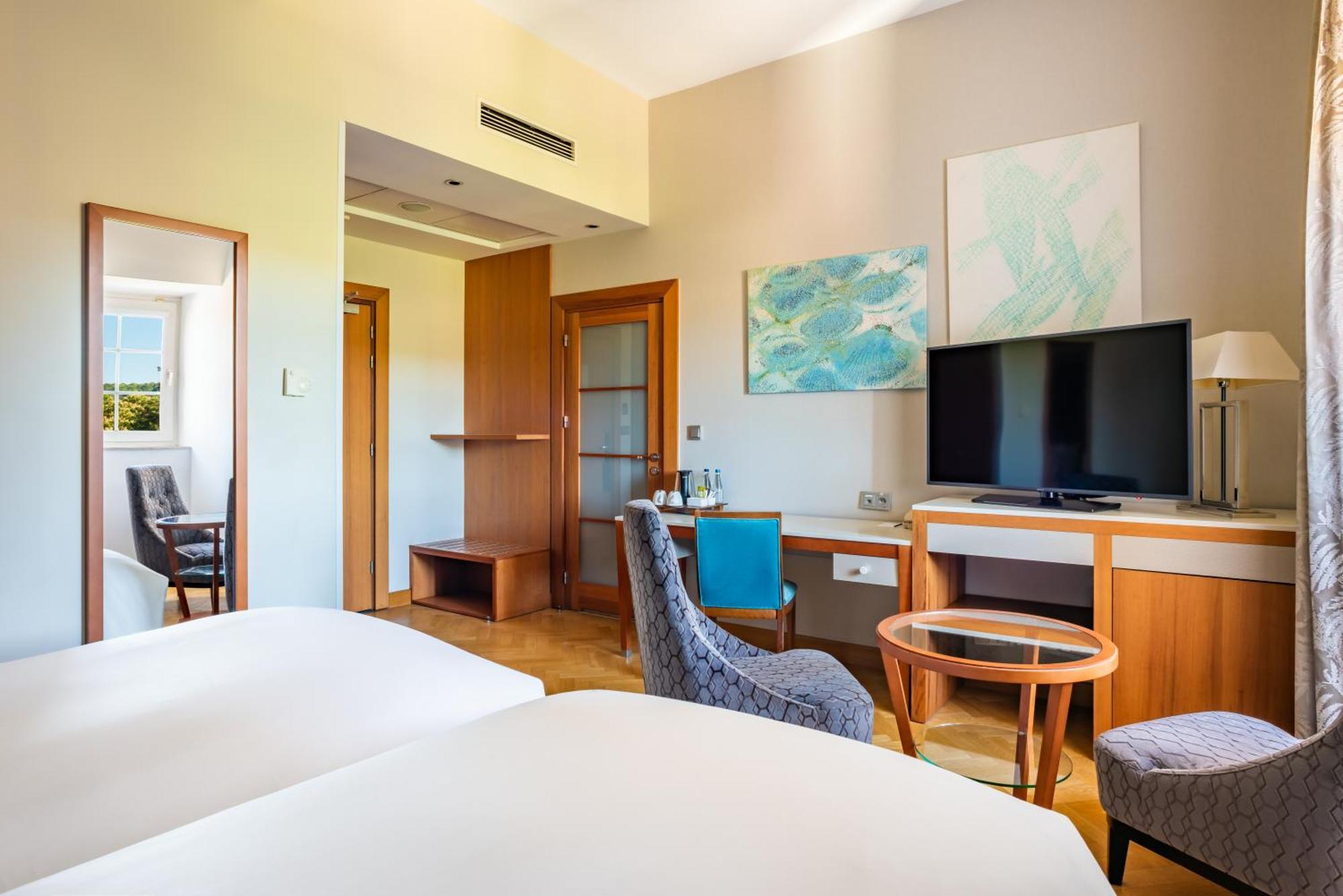 Luxury Double or Twin Room - Park Side