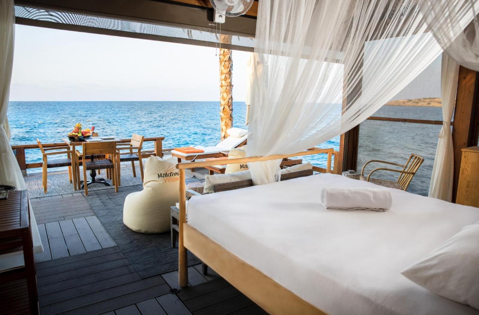 Maldive Villa