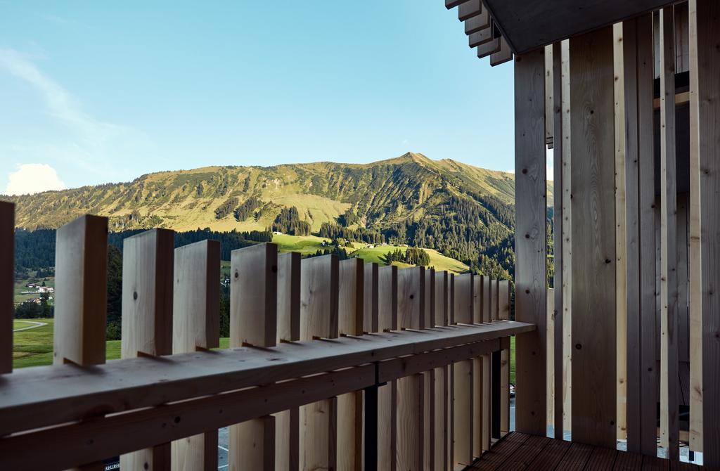 Deluxe Tweepersoonskamer met Balkon