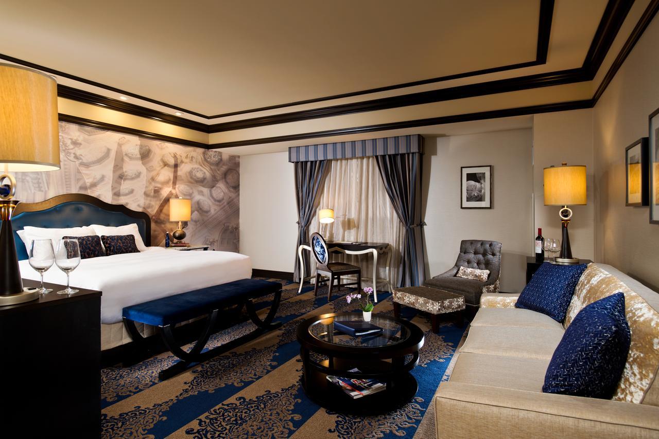 King Suite,711839005:JPEG