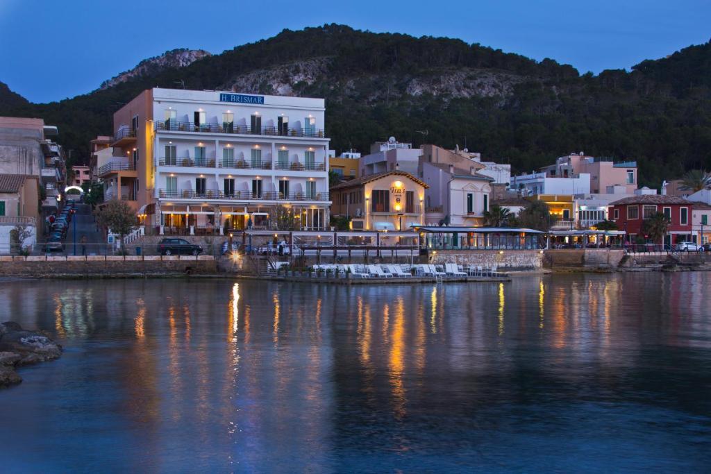 Double or Twin Room with Balcony and Sea View,63561970:JPEG