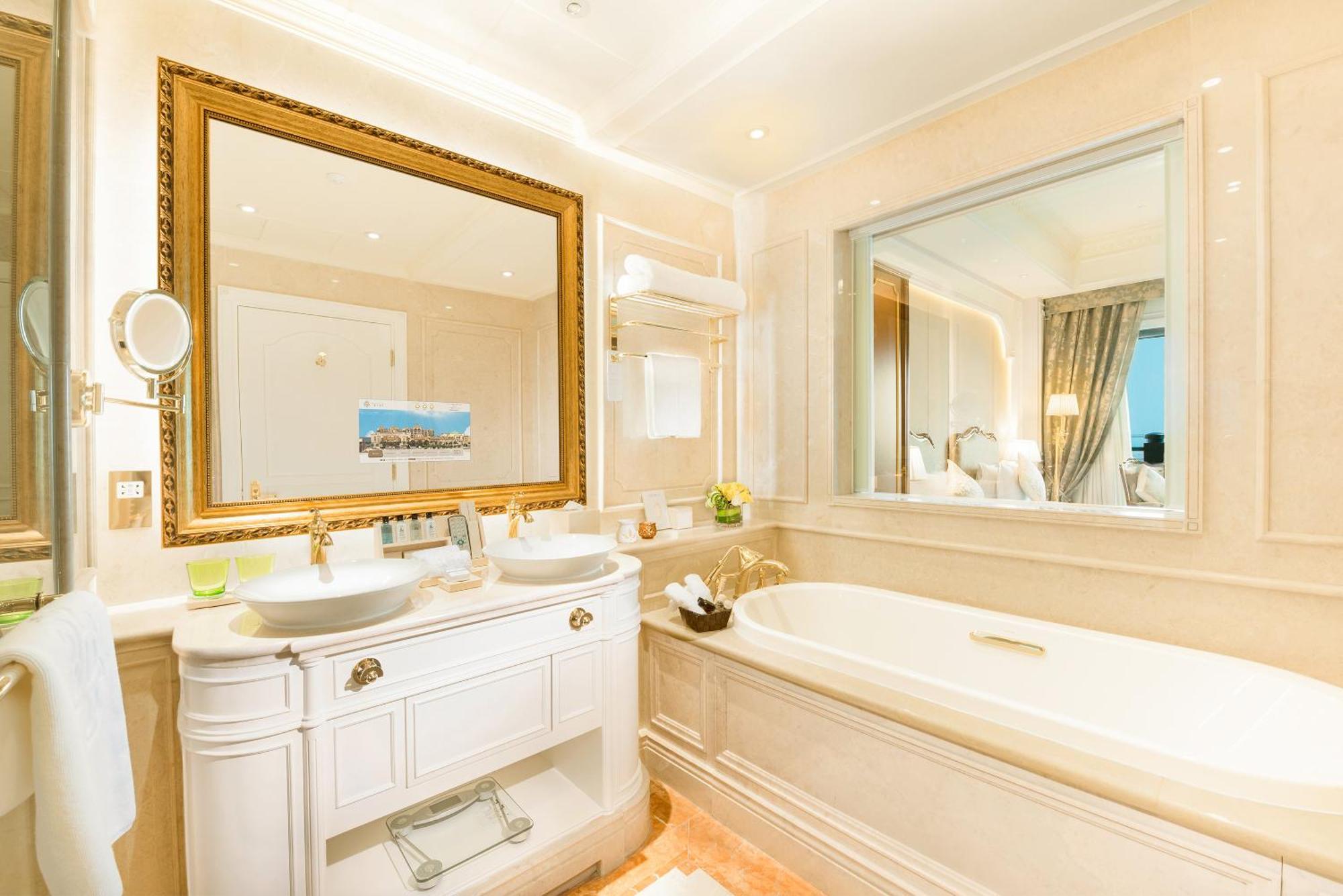 Superior Double or Twin Room,714128065:JPEG