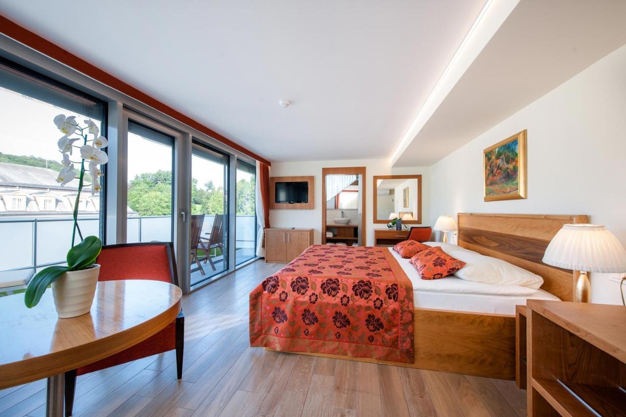 Appartamento Superior con 2 Camere da Letto e Terrazza