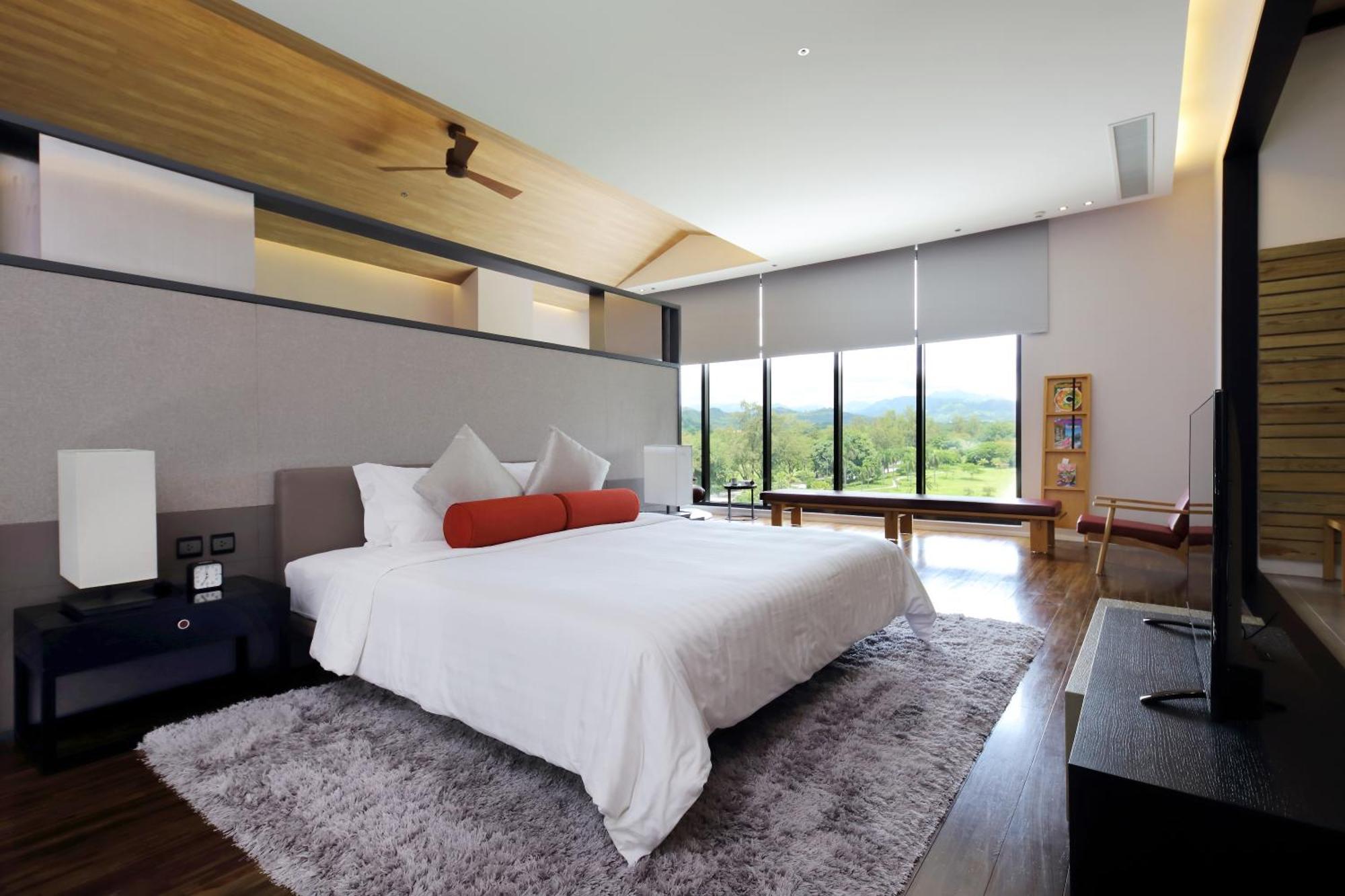 Midori Suite
