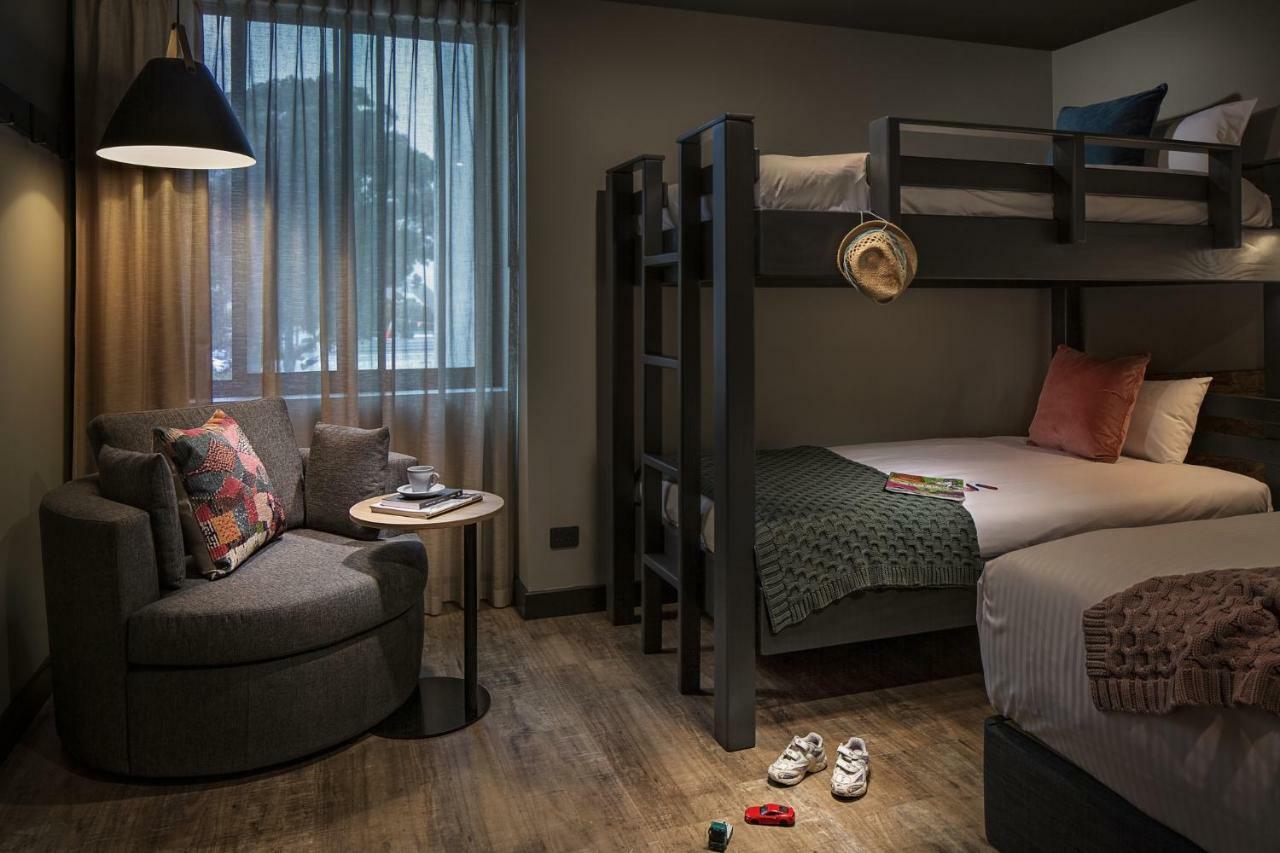 Deluxe Family Room,846907169:JPEG