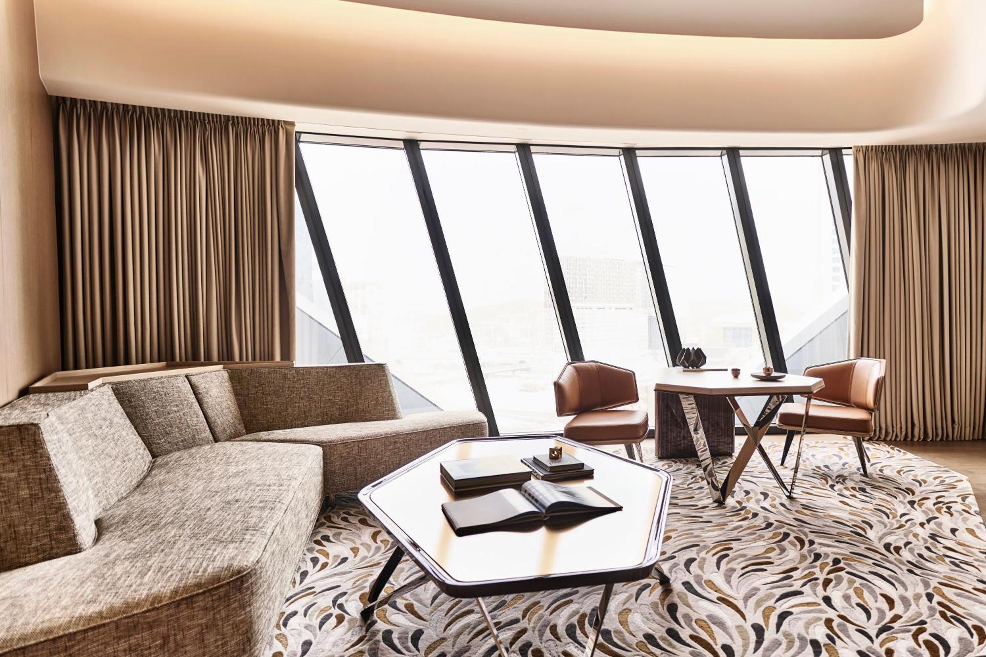 Morpheus Executive Suite,1283127763:JPEG