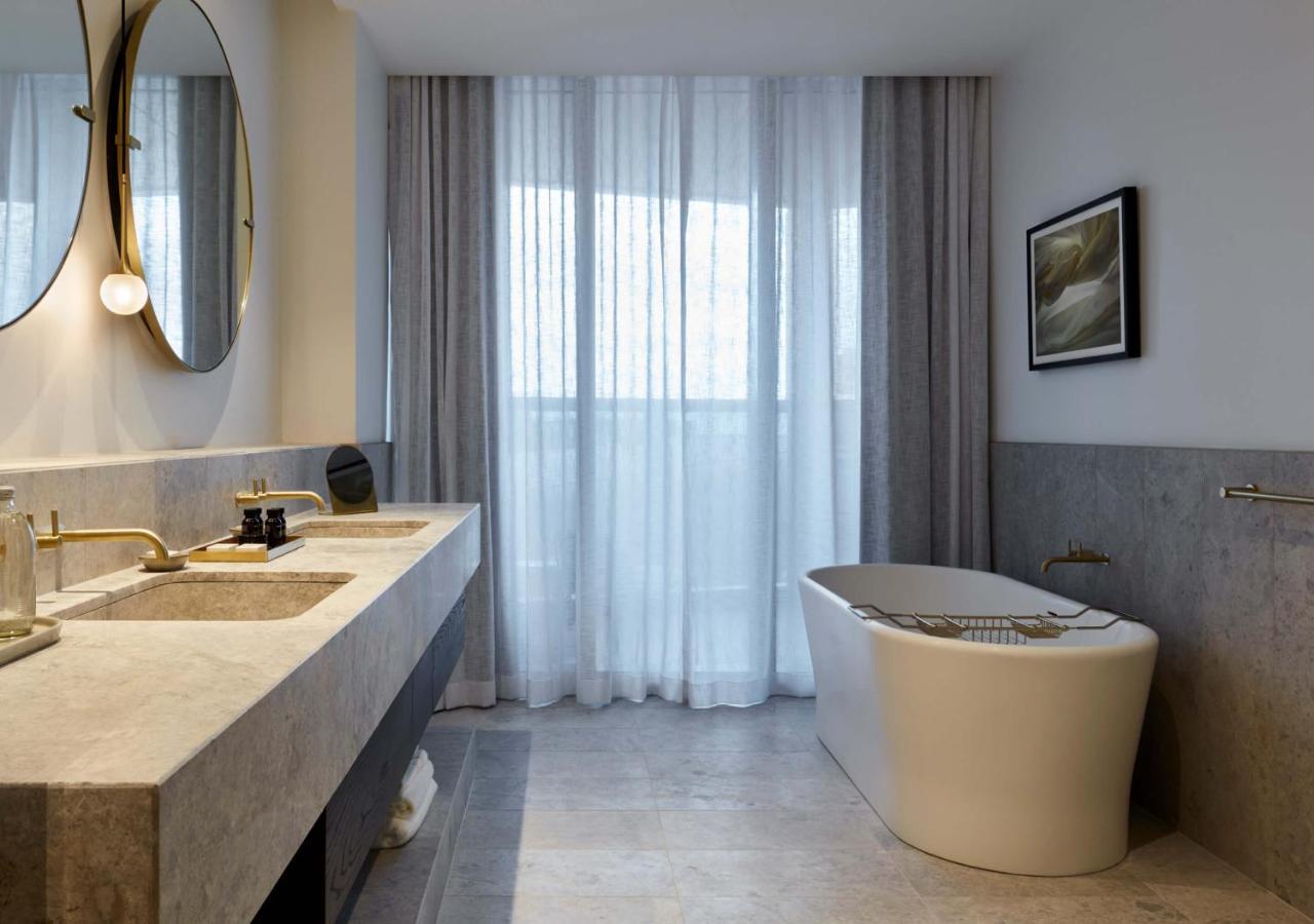 Oasis Suite