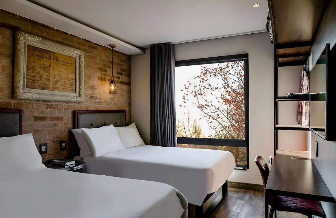 Hotel Perte At Montecasino-1