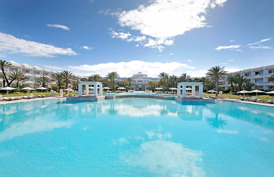 Radisson Blu Athénée Palace Resort&Thalasso, Djerba-1