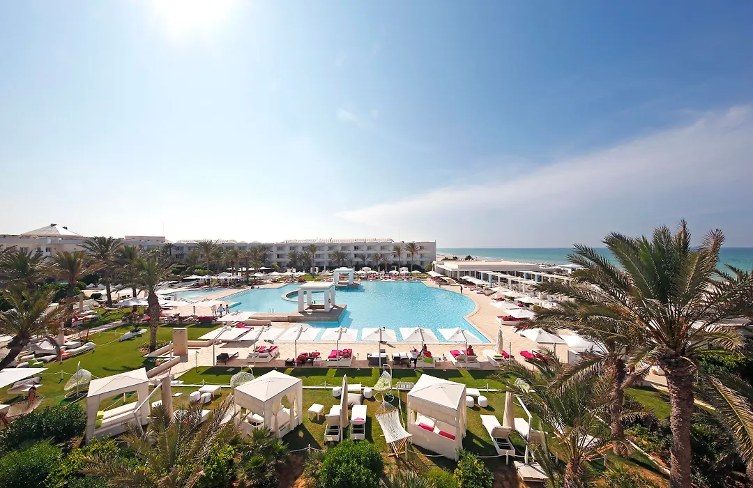 Radisson Blu Athénée Palace Resort&Thalasso, Djerba-1