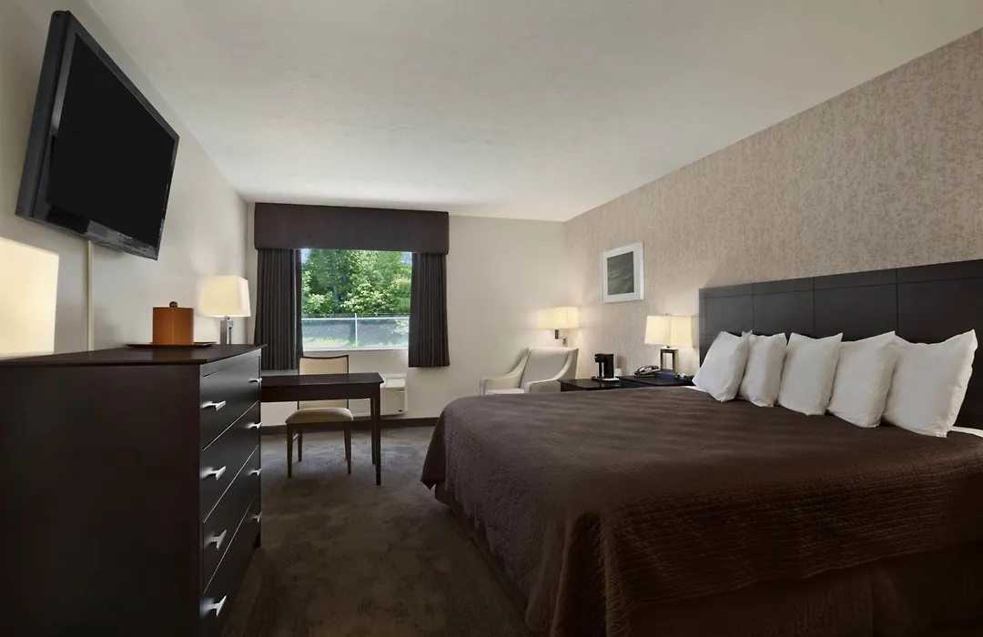 Travelodge By Wyndham Hubbard Oh-1