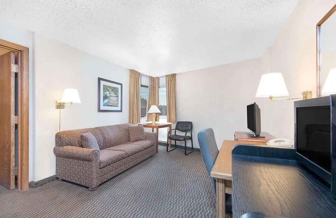 Days Inn By Wyndham West Rapid City-1