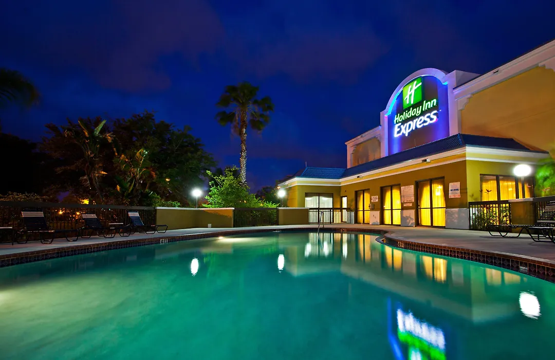 Holiday Inn Express Vero Beach-West I-95 By Ihg-1