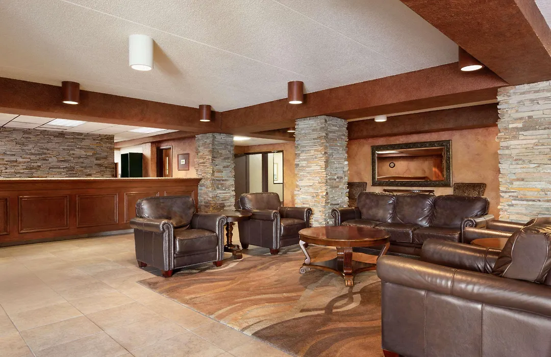 Ramada By Wyndham Fargo-1