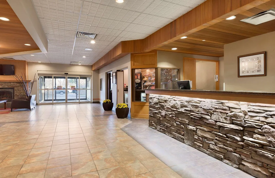 Border Inn & Suites-1